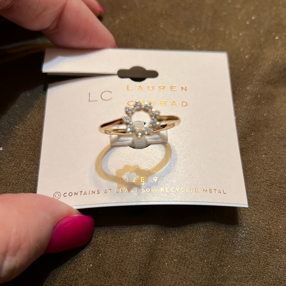 NWT LC Lauren Conrad Pointed Wreath Ring